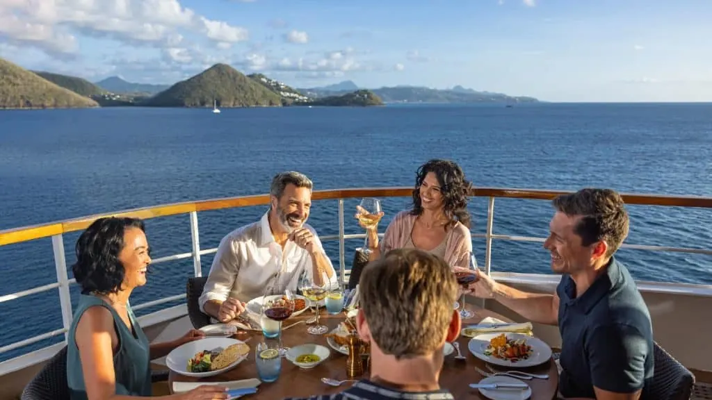 Indulge Yourself – Cruise, Wine and Dine (photo 1)
